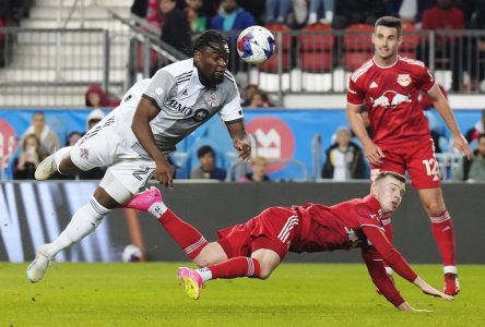 Depleted Toronto FC and New York Red Bulls play to scoreless draw