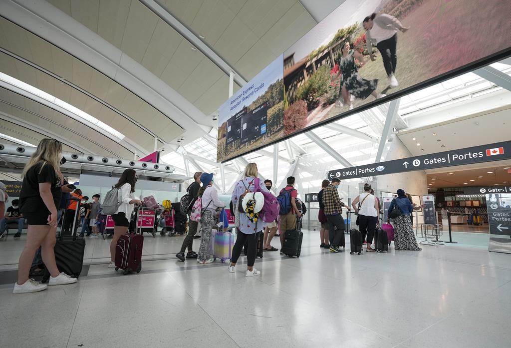 Ottawa announces new trusted-traveller program to speed up airport lines