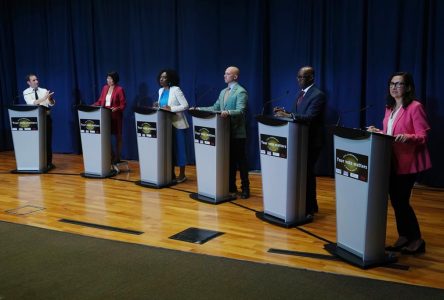 Toronto mayoral hopefuls try to pin front-runner Olivia Chow on taxes at debate