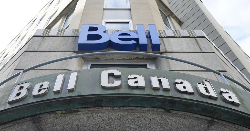 Bell cuts put Bill C-11, C-18 back in the spotlight as Meta tests blocking news