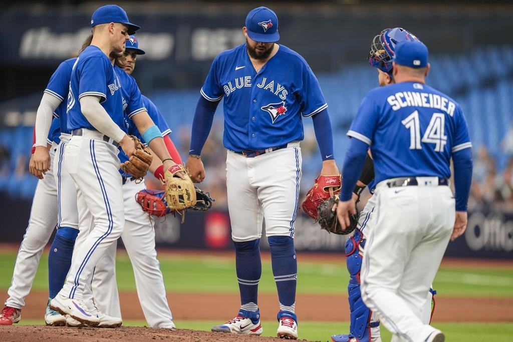 Schneider: No timeframe for Alek Manoah’s return to Blue Jays rotation