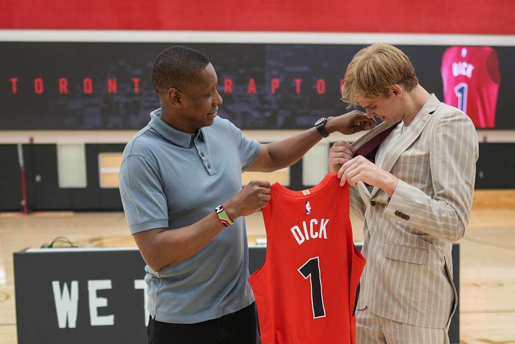 Toronto Raptors officially sign firstround draft pick Gradey Dick
