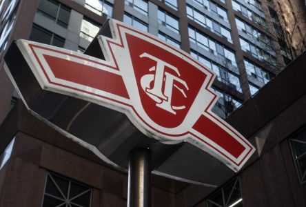Rogers wants option to launch TTC service before deals struck with other carriers