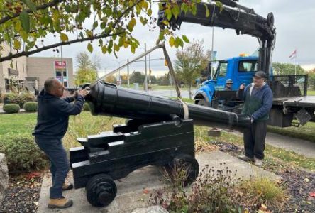 Refurbished cannons return to SDG Counties admin building