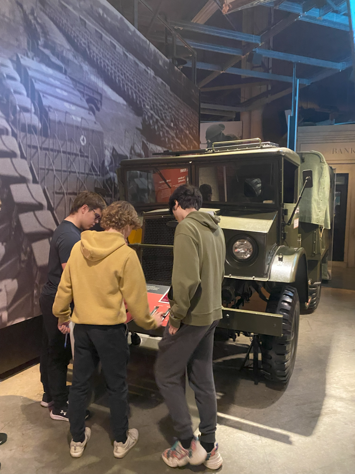 Les Patriotes au Musée canadien de la guerre 
 