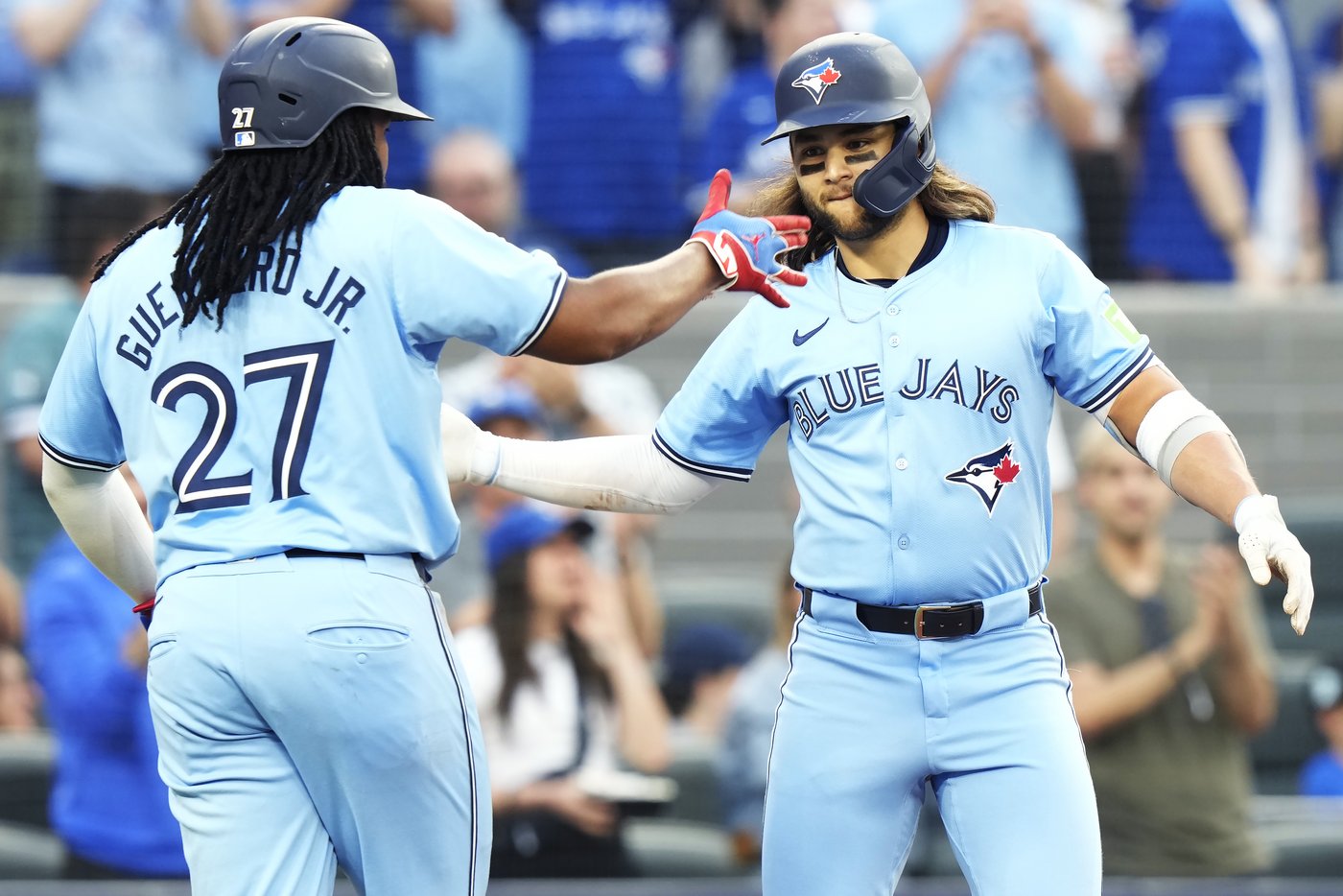 Bichette homers as Jays crush White Sox 9-2 for first series win in a month