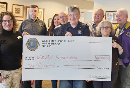Winchester Lions Club Makes Magic with Completed Dundas Manor Pledge