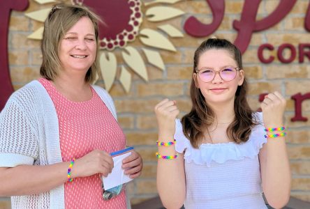 Ainsley’s Rainbow Bracelets Raise $549 for Hospice