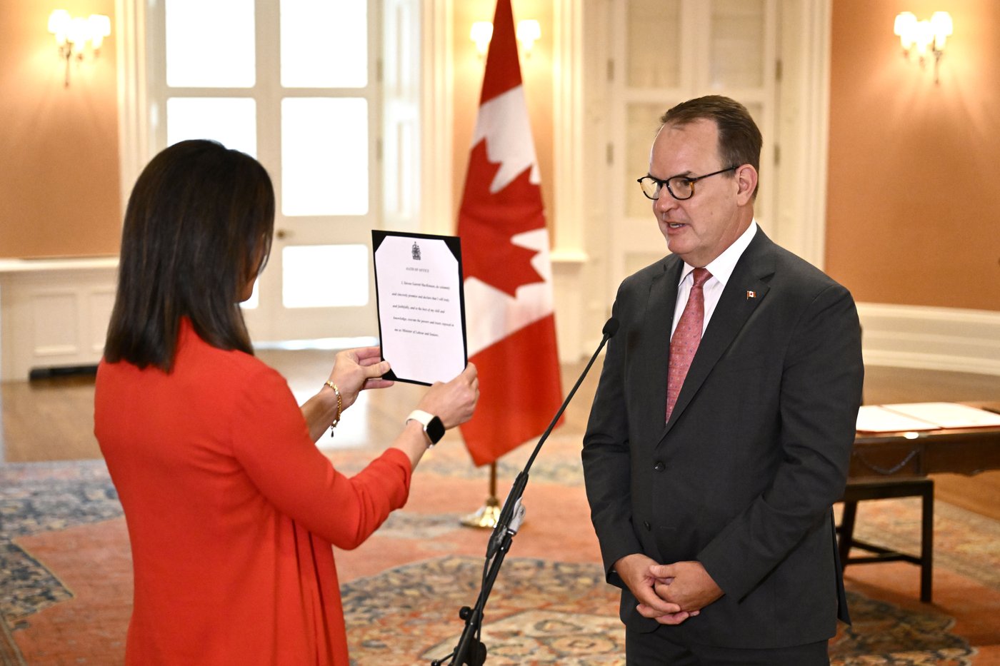 Liberal House leader Steven MacKinnon sworn in as labour minister, replacing O’Regan