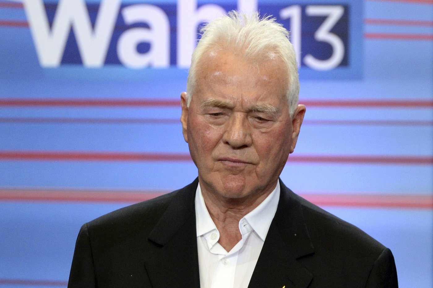 Sex assault case of billionaire businessman Frank Stronach back in court in October