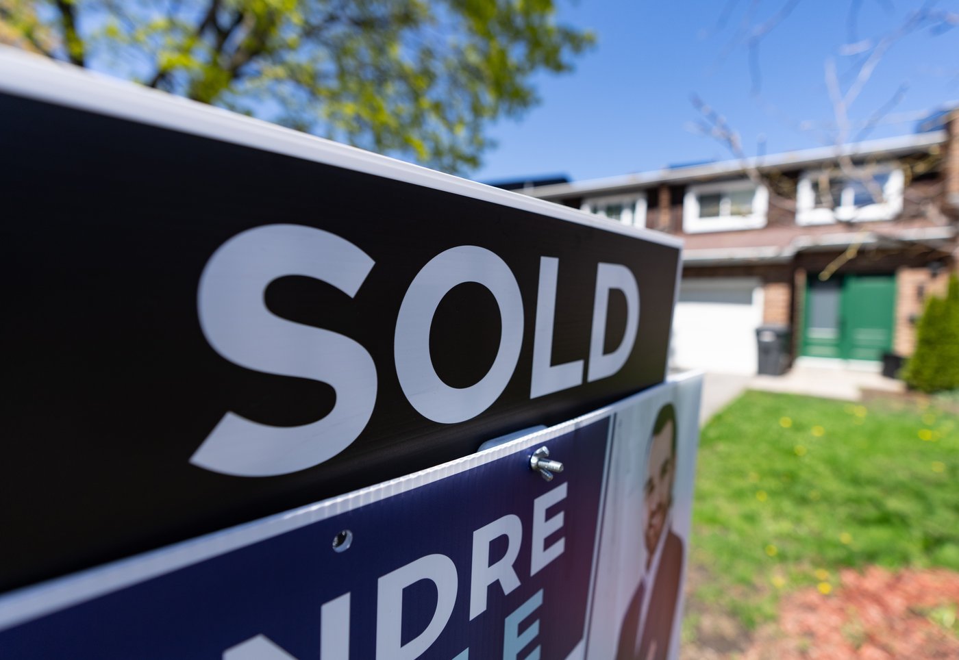 Interest rate cut hasn’t led to rush of homebuyer demand yet: Royal LePage report