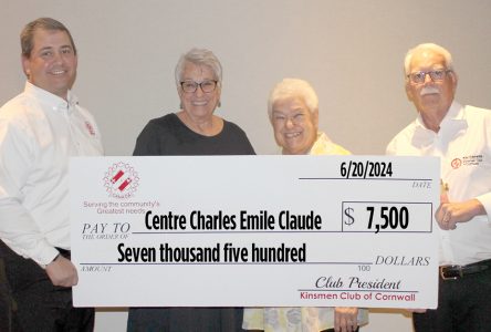 Kin donates to Centre Charles Emile Claude