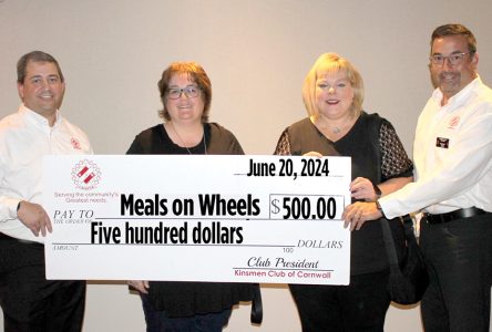 Kin donates to Meels on Wheels