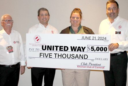 Kin donates to United Way of SDG