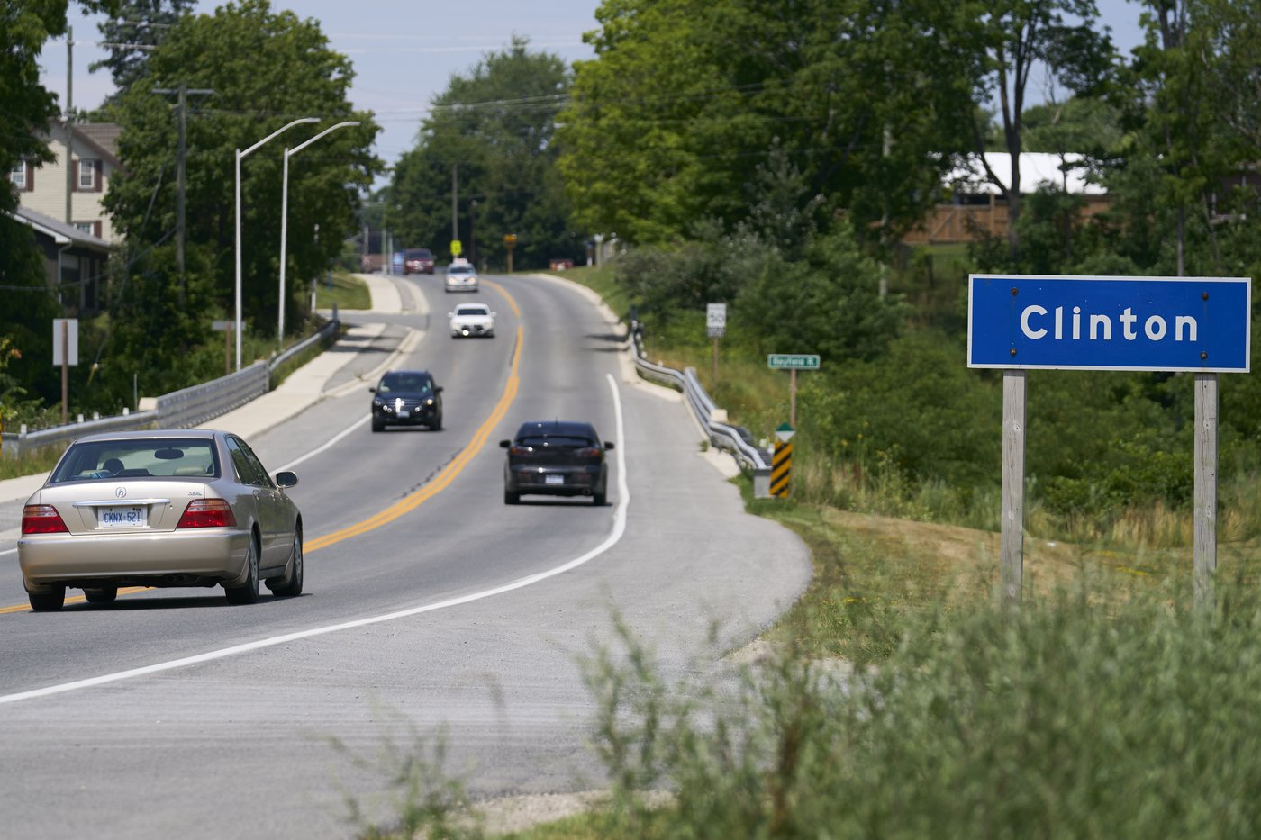 ‘Not OK’: Closing only pool in Ontario town points to growing climate challenge