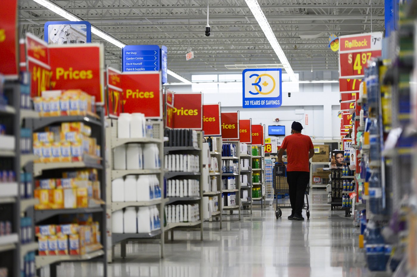 Business, consumer sentiment subdued in Q2, Bank of Canada surveys find