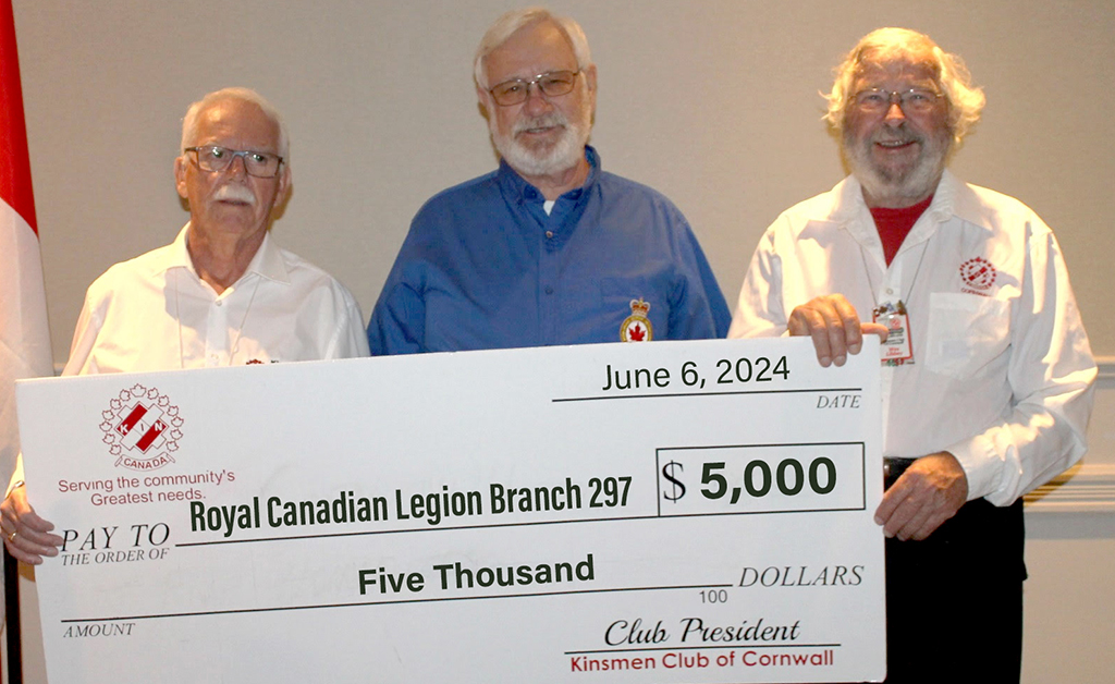 Kin donates to Royal Canadian Legion Branch 297