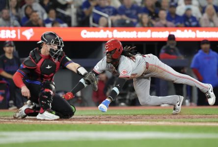 Votto bids farewell as Blue Jays lose to Reds: ‘I wanted to play a year in Toronto’