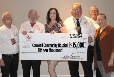 Kin donates to Cornwall Community Hospital