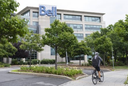 BCE reports profit boost after wave of job cuts