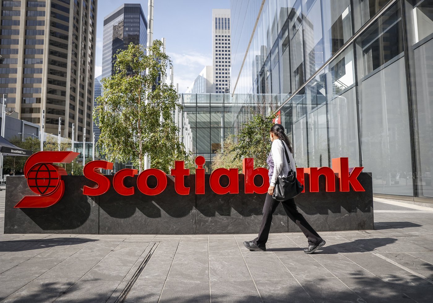 Scotiabank adds to U.S. exposure with US$2.8B deal for KeyCorp stake