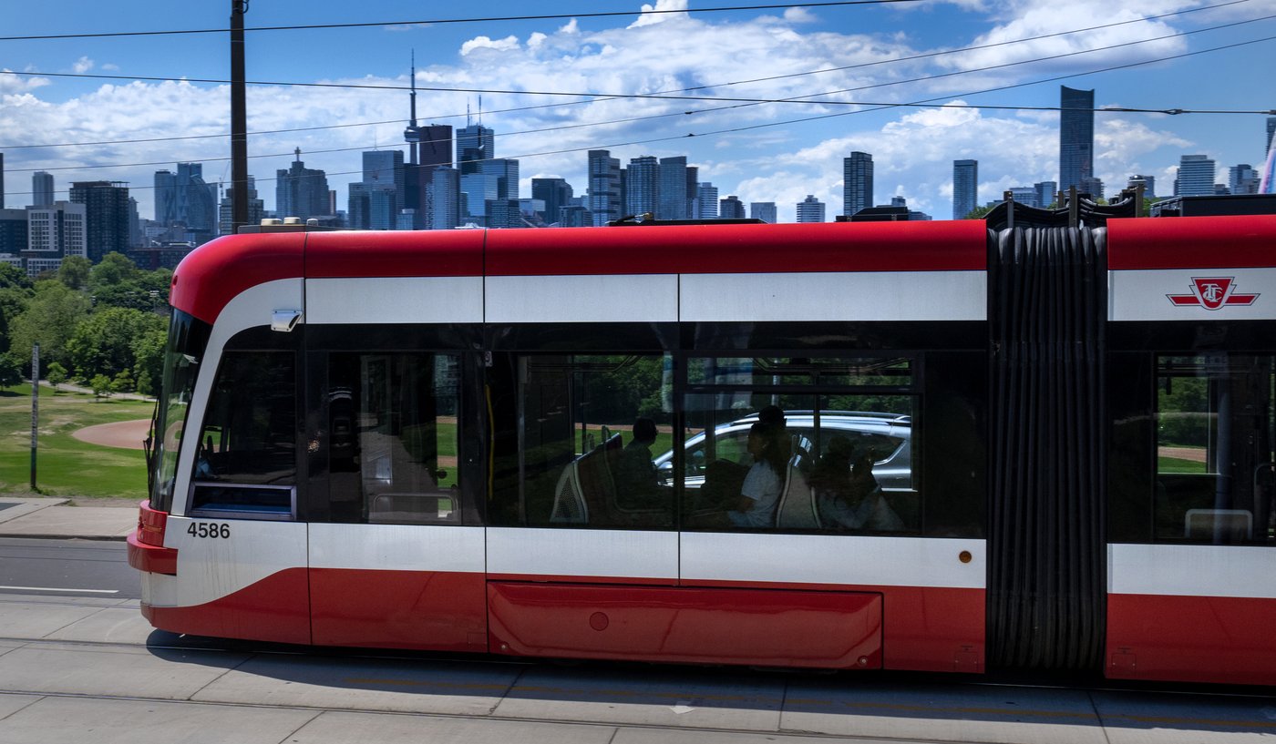 Man arrested in Toronto streetcar stabbing, victim and suspect didn’t know each other