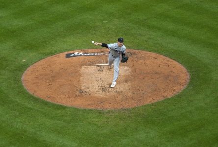 Toronto Blue Jays recall Brett de Geus from Triple-A Buffalo and option Tommy Nance