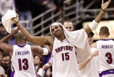 Toronto Raptors expected to confirm plans to retire Vince Carter’s No. 15