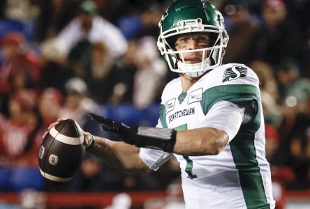 Harris, Thurman get top marks as Roughriders dominate CFL’s Week 16 honour roll