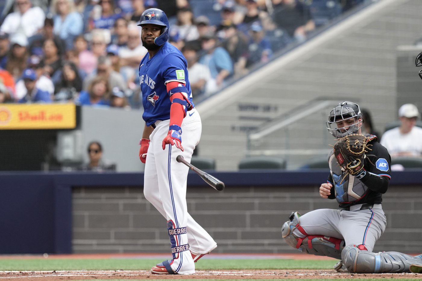 Toronto Blue Jays close disappointing season with 3-1 loss to Miami Marlins