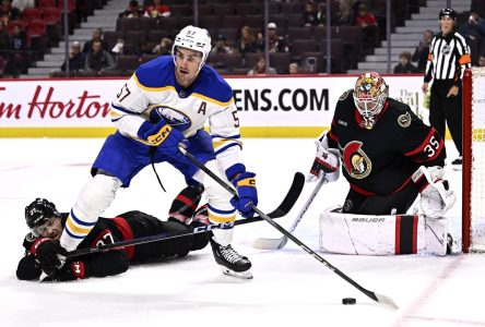 Ostlund scores overtime winner to give Sabres a 3-2 pre-season win over Senators