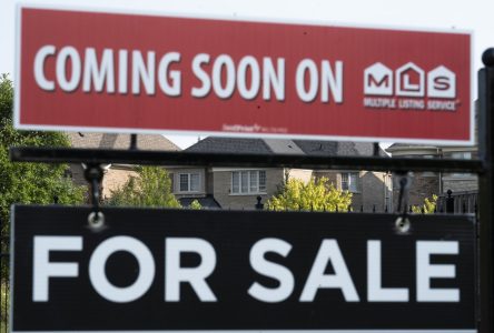 National housing market in ‘holding pattern’ as buyers patient for lower rates: CREA