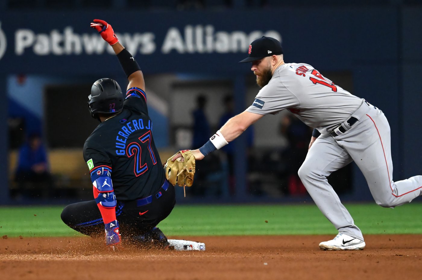 Gausman in form as Blue Jays top Red Sox 6-1 to end five-game losing streak