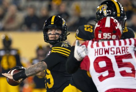 Bo Levi Mitchell’s five TD passes lead Ticats past Stampeders 42-20