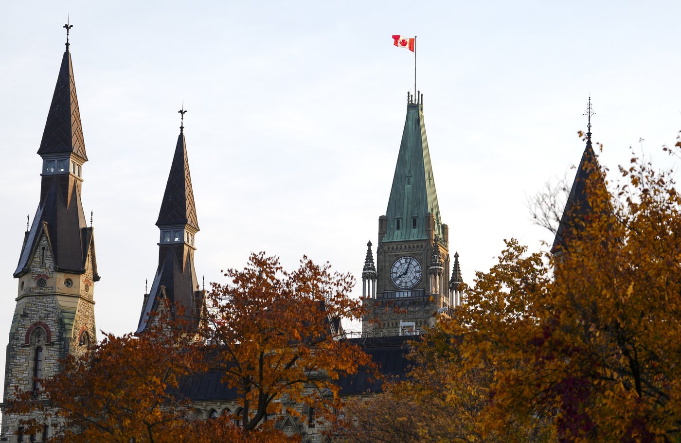 Poll suggests more than half of Canadians unaware of gridlock in House of Commons