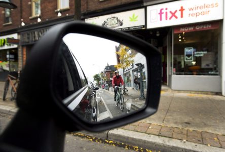 Ontario to give itself veto power over city bike lanes, citing worsening gridlock