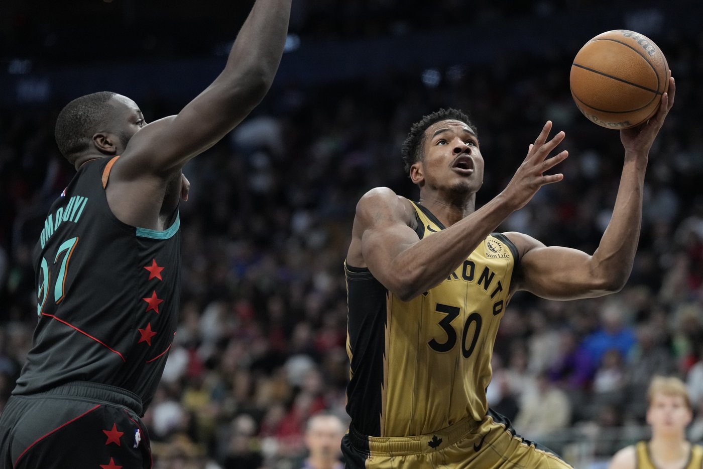 Ochai Agbaji stands tall defensively for undersized Toronto Raptors