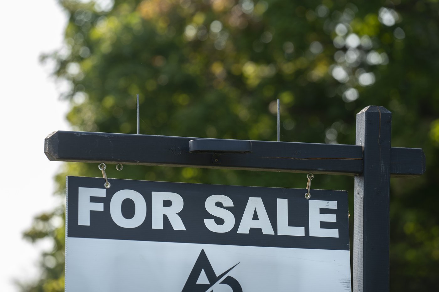 CREA lowers housing market forecast for 2024 amid ‘holding pattern’ for home sales