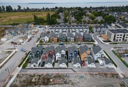 Fewer young Canadians own homes but majority planning to buy within five years: poll