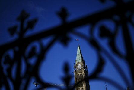 Federal government posts $9.8-billion deficit for April-to-August period