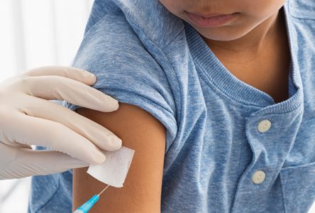 Une bonne protection! Les vaccins contre la COVID-19 sont disponibles dans la région du BSEO