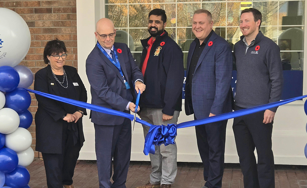 Alzheimer Society Hosts Grand Reopening