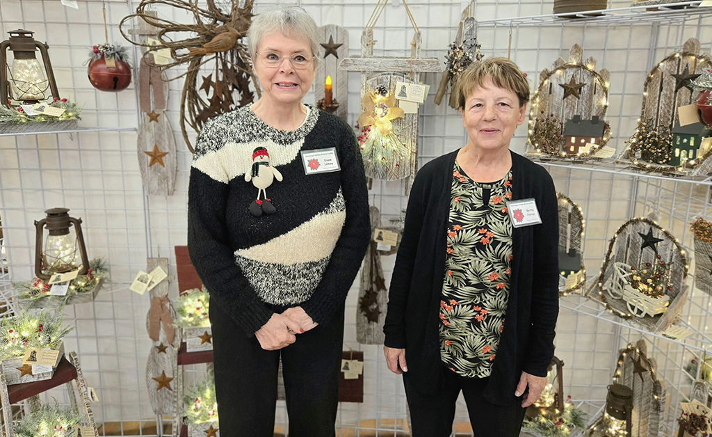 Christmas Arts and Craft Show Celebrates 46th Anniversary