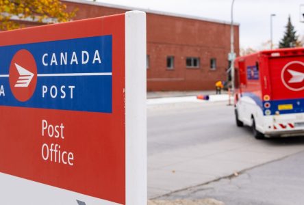 Canadian Union of Postal Workers issues 72-hour strike notice to Canada Post